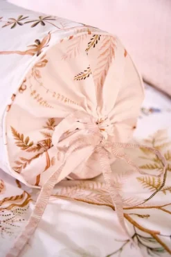 Hot Pip Studio Nackenrolle Salento Off Weiss